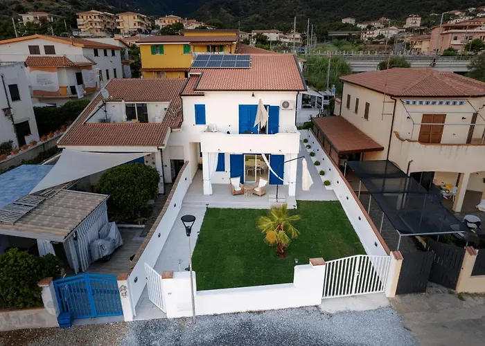 Villa Marisa - Di Lusso Fronte