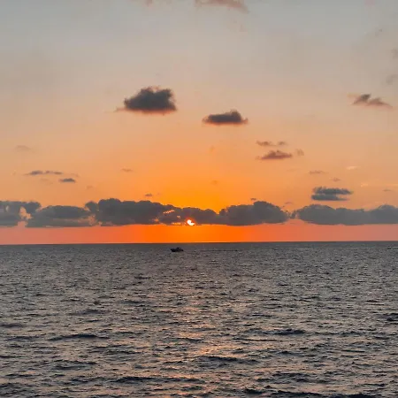 Marisa - Di Lusso Fronte Cittadella del Capo