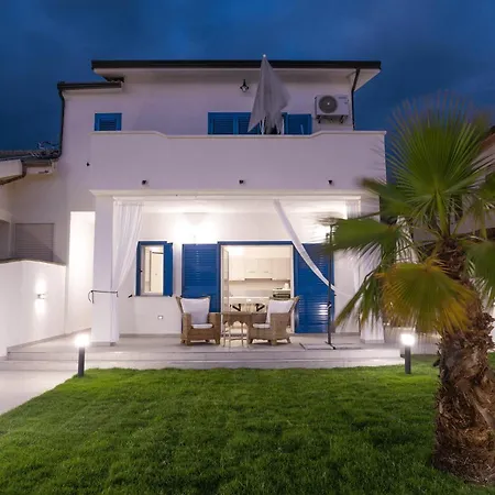 Marisa - Di Lusso Fronte *