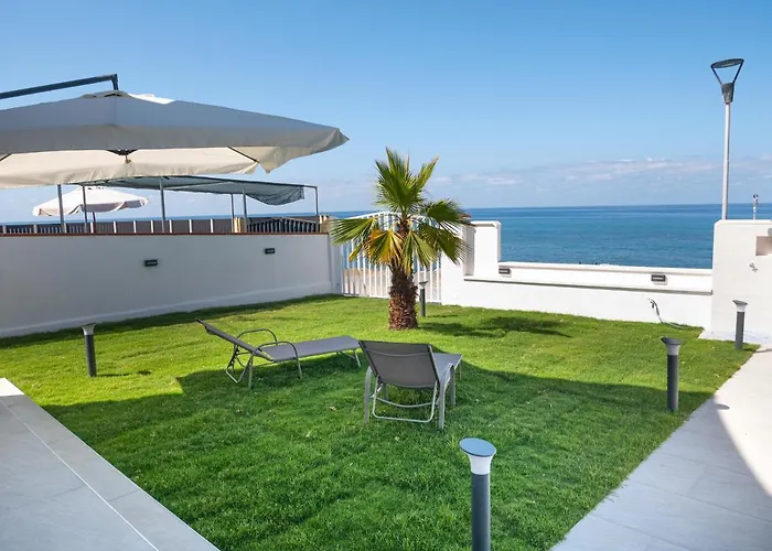 Villa Marisa - Di Lusso Fronte